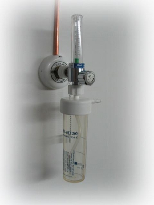 Sistem de cuplare rapida pentru oxigen (priza aplicata cupla NORDIC cu oxigenator 0-15 ltr/min si umidificator)